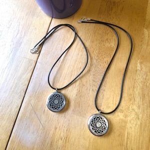 New Silver Essential Oil Diffuser Necklace